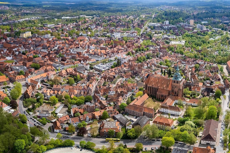 IVU Traffic Technolies AG - MOIN Lüneburg IVU.suite Komplettsystem MOIN Mobilitätsinfrastruktur und -betriebs GmbH Landkreis Lüneburg integriert Busverkehr
