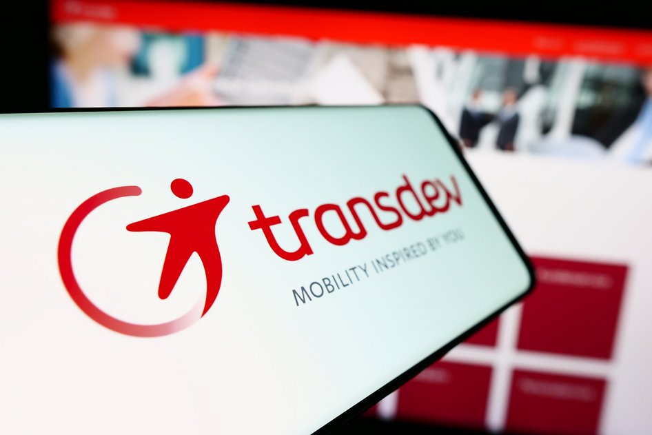 IVU Traffic Technologies AG - Transdev GmbH Bahnbetrieb Busbetrieb Planung Disposition Optimierung automatische Personaldisposition IVU.vehicle Rahmenvertrag