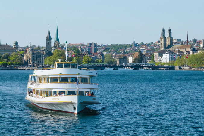 IVU Traffic Technologies - ZSG Ticketing Bordrechner Passagierinformation auf Schiff