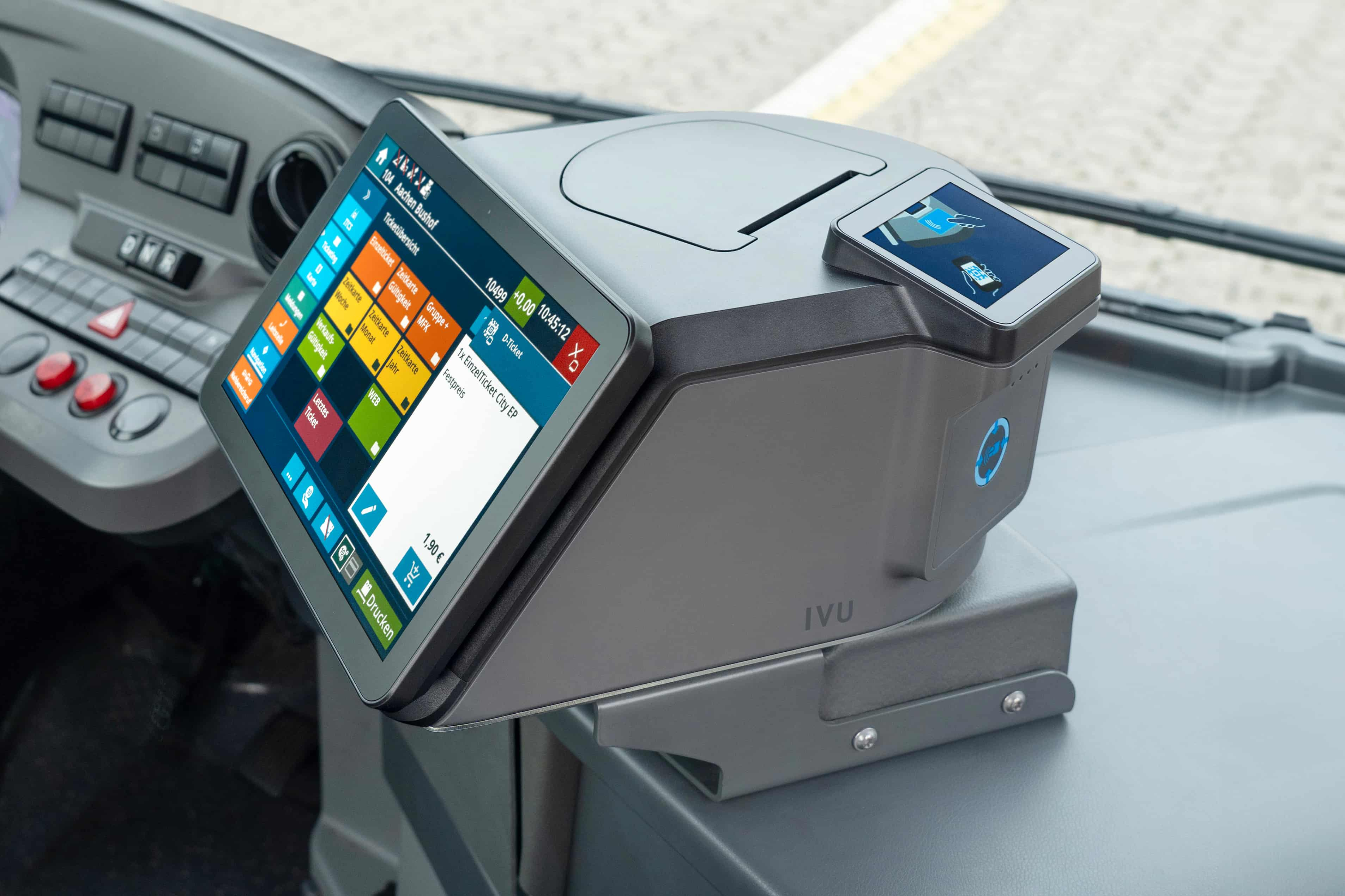 Betriebssteuerung von Bordrechnersoftware – IVU.cockpit